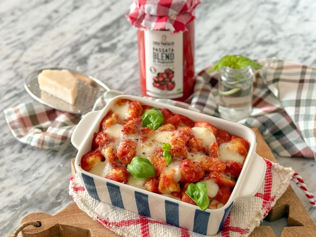 Gnocchi alla Sorrentina con Passata Blend di Pomodori Penny & Regina Bio